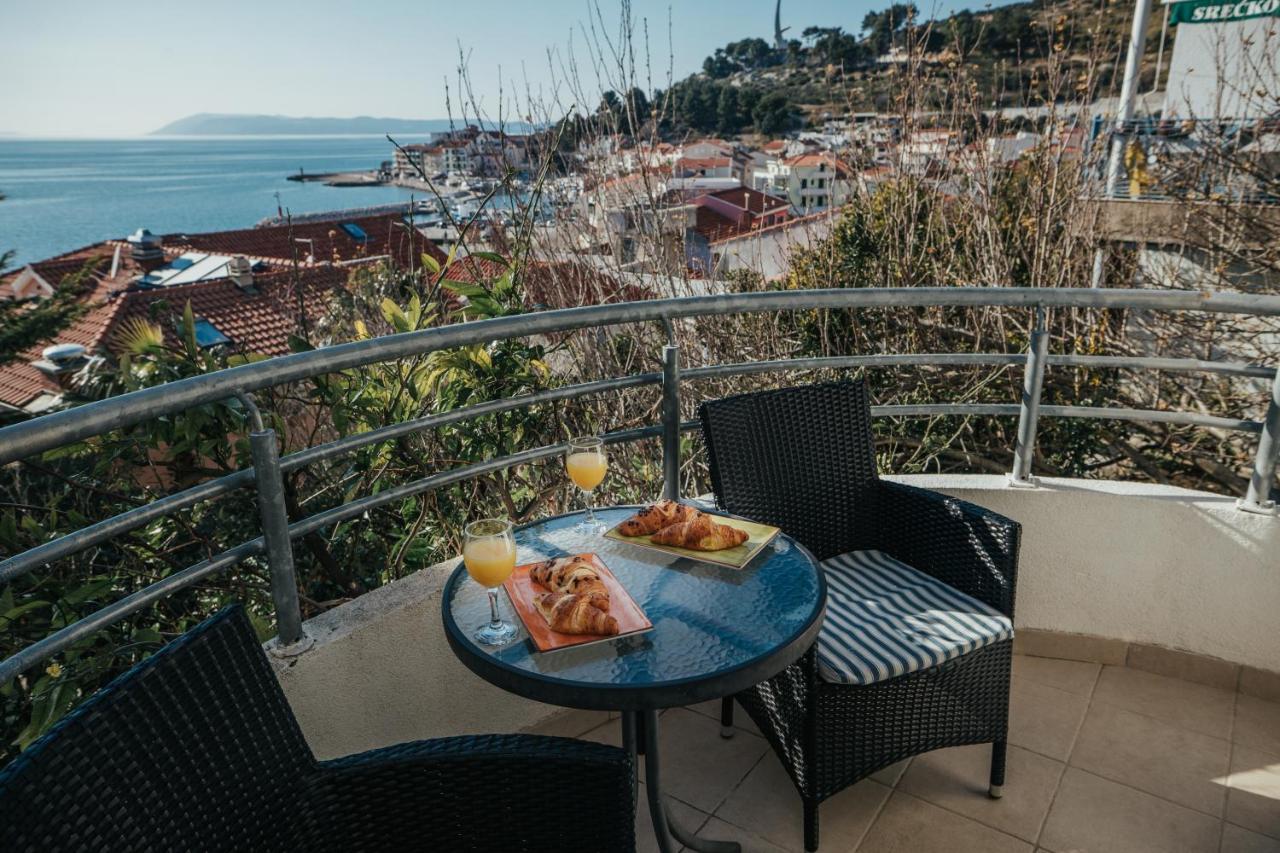 بودغورا Apartments Villa Mandarina الغرفة الصورة